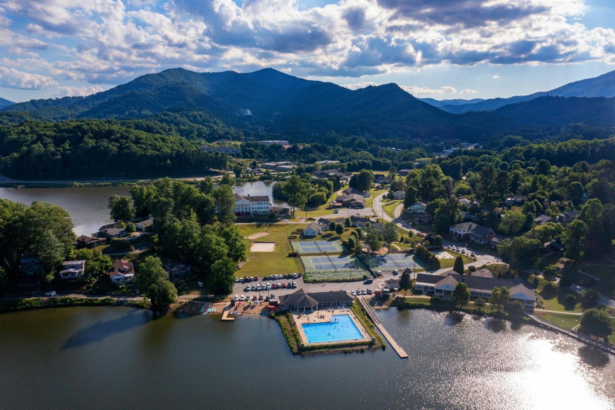 Mountain Peace II Apartment Lake Junaluska Bagian luar foto